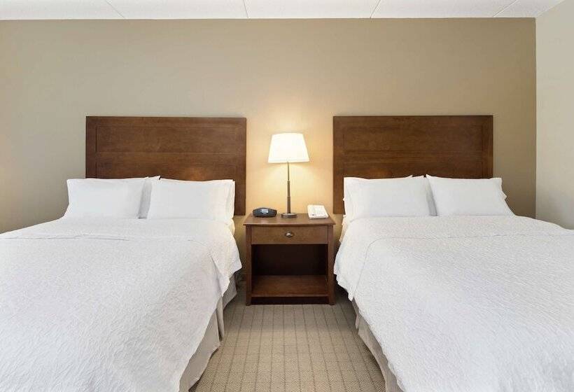 هتل Hampton Inn Columbus / South   Fort Benning