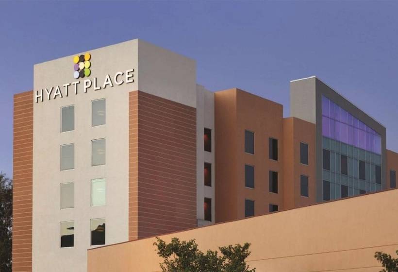 Отель Hyatt Place San Jose Pinares
