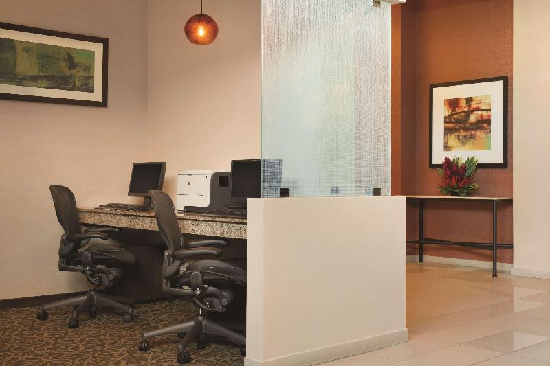 Отель Hyatt Place San Jose Pinares