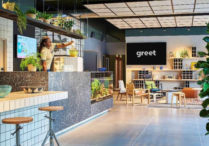 Greet Hotel Paris Porte De La Chapelle   Aréna