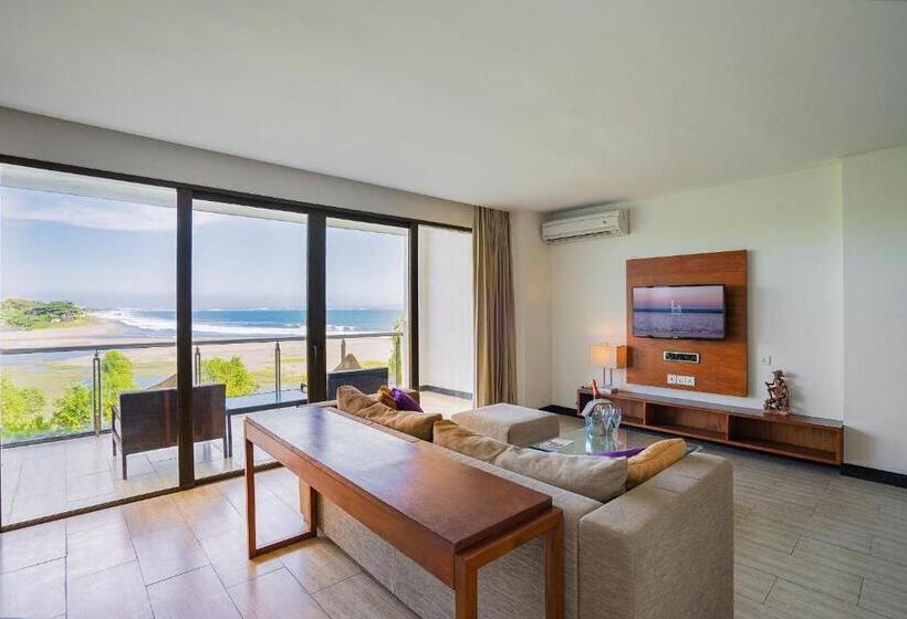هتل Lv8 Resort