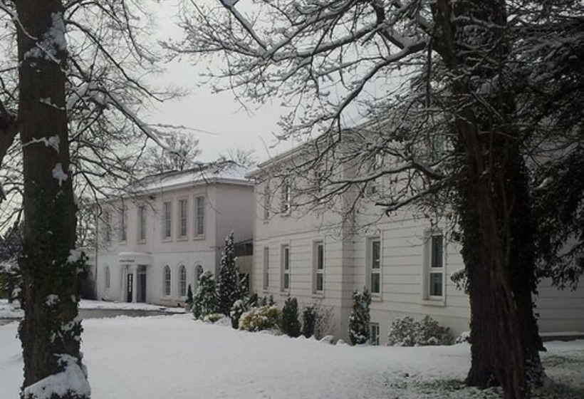 Manor Of Groves Hotel, Golf & Health Club