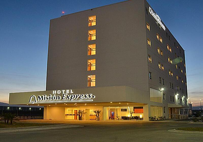 Fotos del hotel Misión Express Monterrey Aeropuerto La Fe:  6