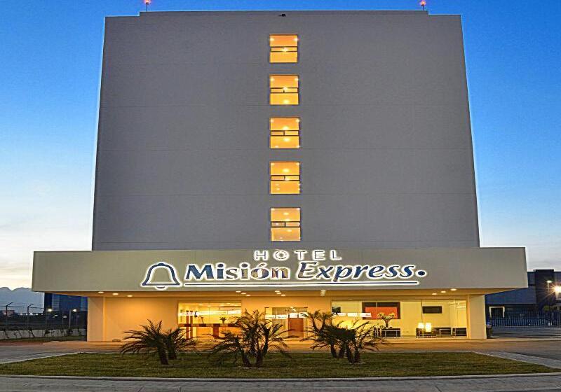 Fotos del hotel Misión Express Monterrey Aeropuerto La Fe:  27