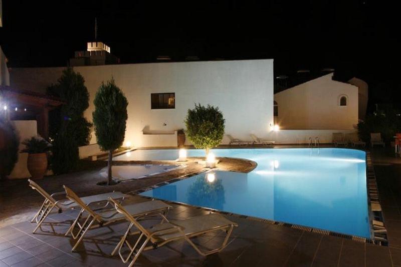 هتل Myrtis Spa