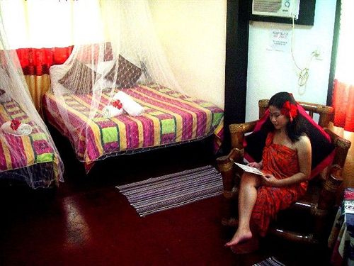 Hotel Niu Ohana Garden Resort