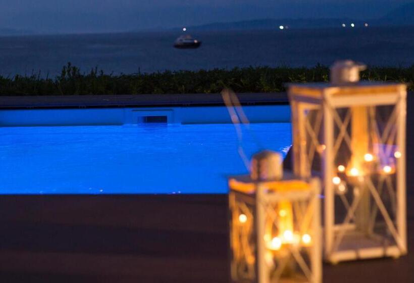 هتل Palms And Spas Villas Retreat