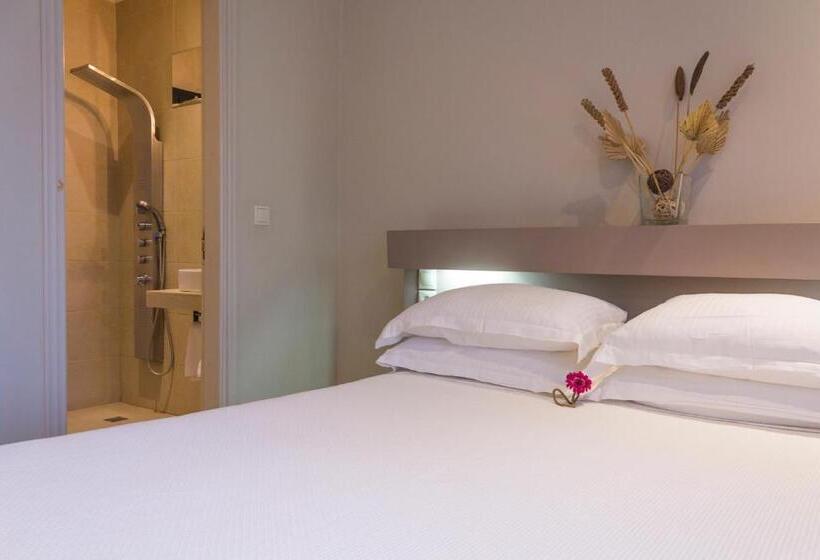 هتل Palms And Spas Villas Retreat
