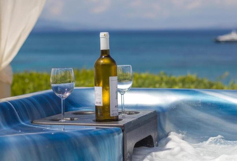 هتل Palms And Spas Villas Retreat