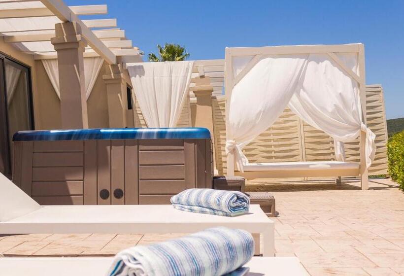 هتل Palms And Spas Villas Retreat