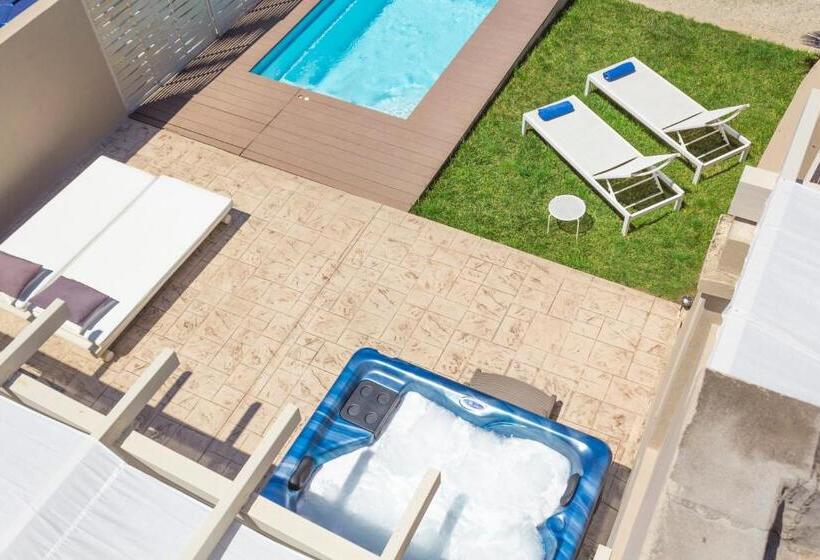 هتل Palms And Spas Villas Retreat