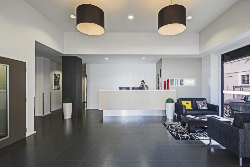 Fotos del hotel Quest Albany Serviced Apartments:  4