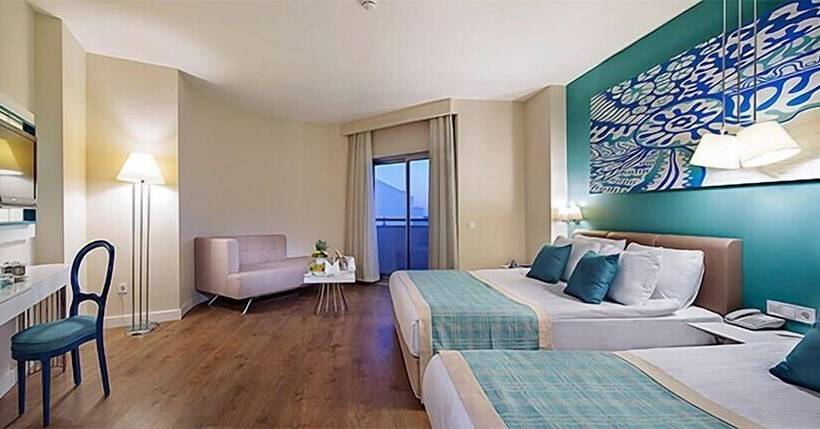 هتل Seashell Resort & Spa