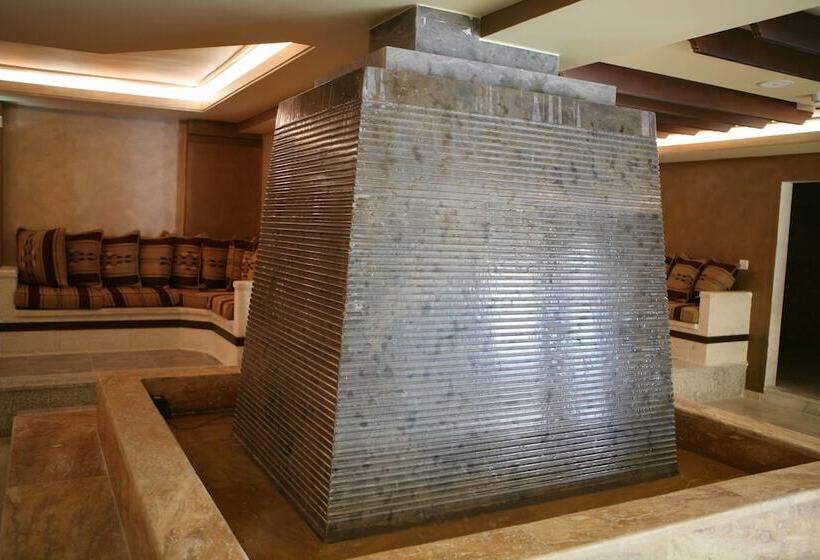 Seven Wonders Hotel   Petra
