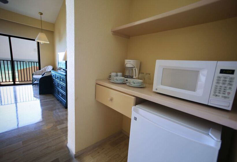 Fotos del hotel The Royal Islander – An All Suites Resort:  22