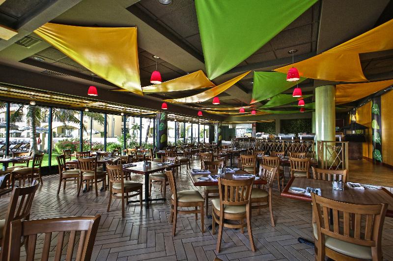 Fotos del hotel The Royal Islander – An All Suites Resort:  33