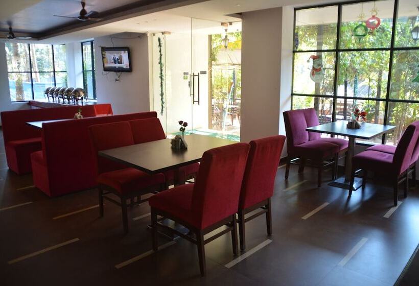 هتل The Tubki Resort