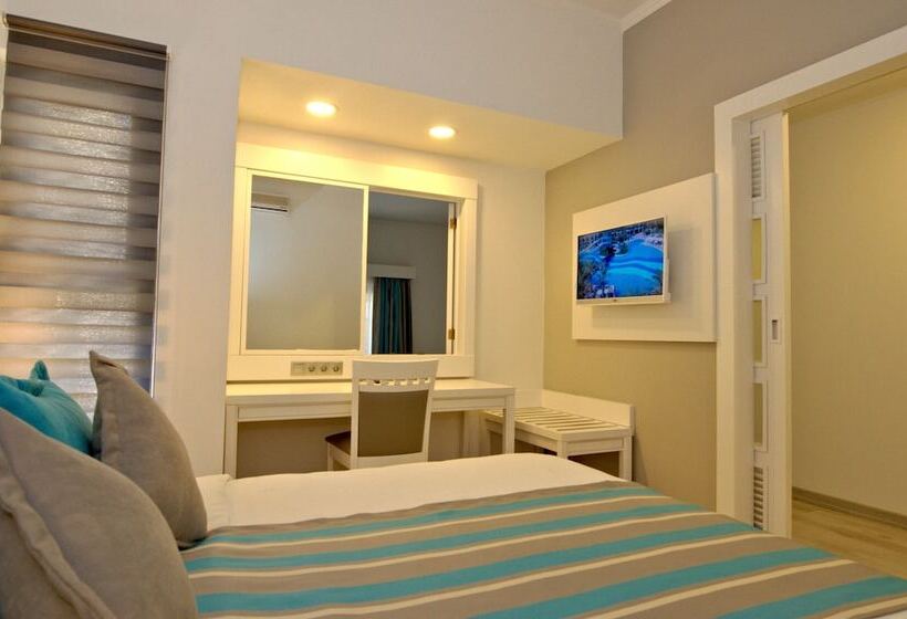 هتل Tui Blue Tropical