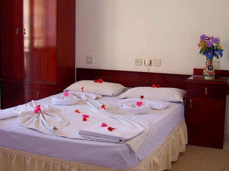 هتل Villa Fortin Pansiyon