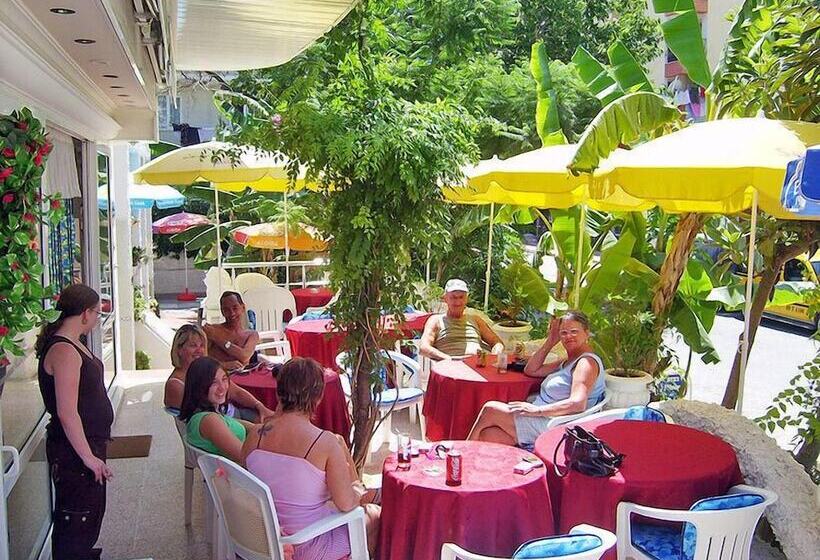 هتل Villa Fortin Pansiyon