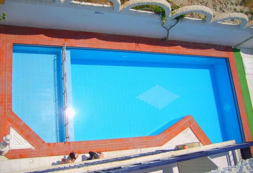 هتل Villa Fortin Pansiyon