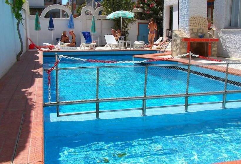 هتل Villa Fortin Pansiyon
