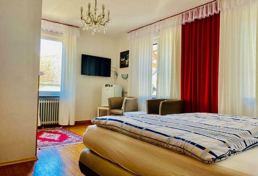 ユースホステル Gasthaus Castor