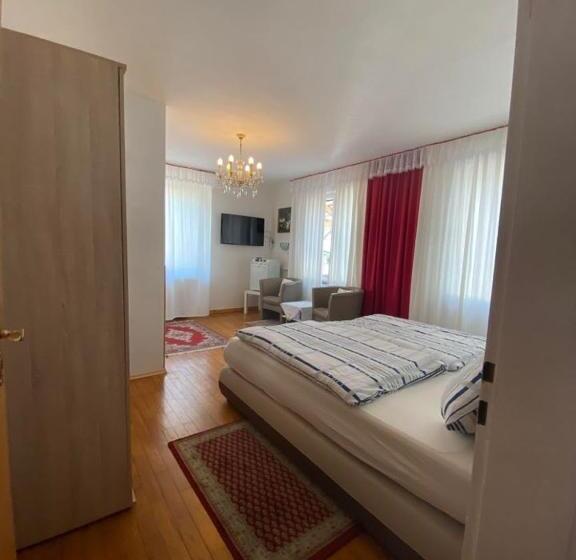 ユースホステル Gasthaus Castor