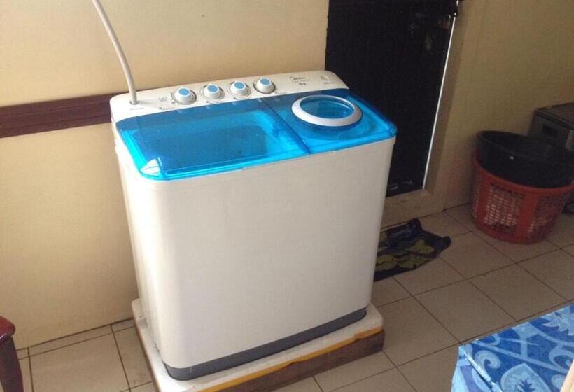 مبيت وإفطار Guesthouse Cavite