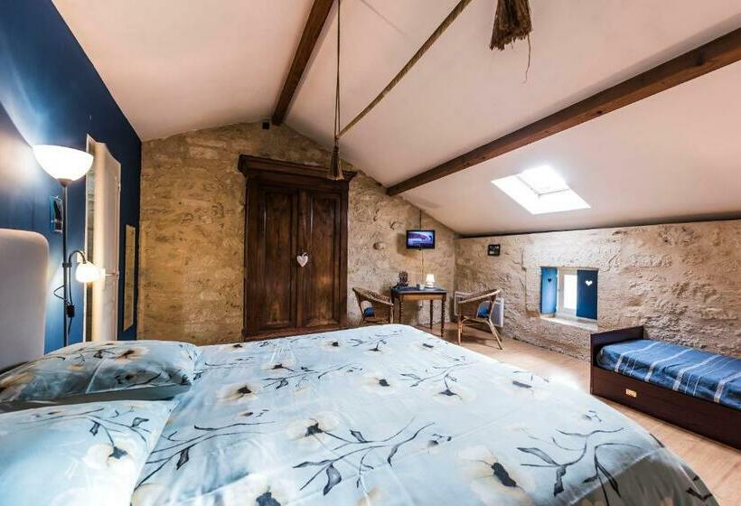 Bed and Breakfast Château Croix Beauséjour Maison Du Vigneron