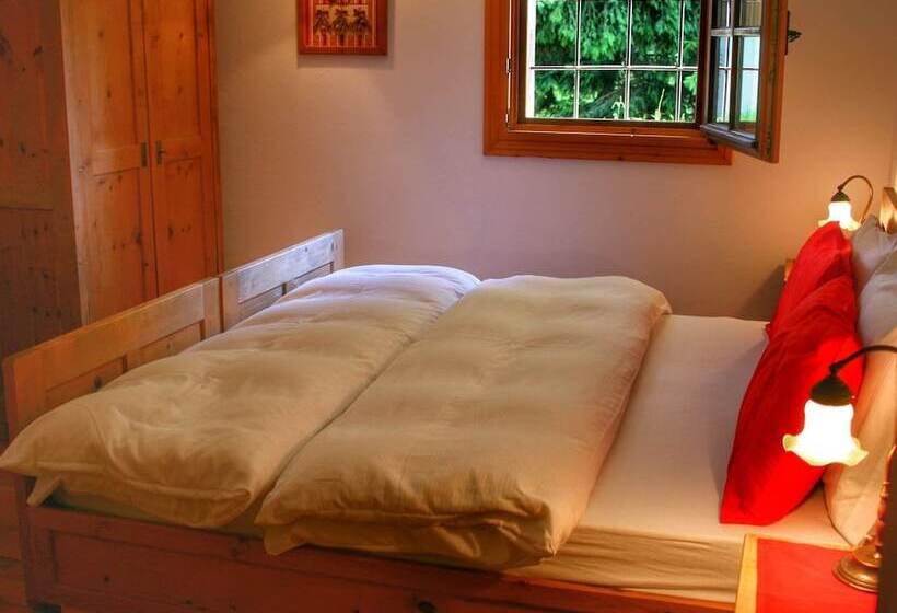 Fascinating Cottage In Bellamonte With Sauna