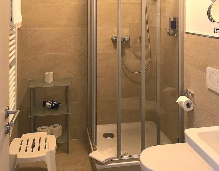 Freischutz Apartments