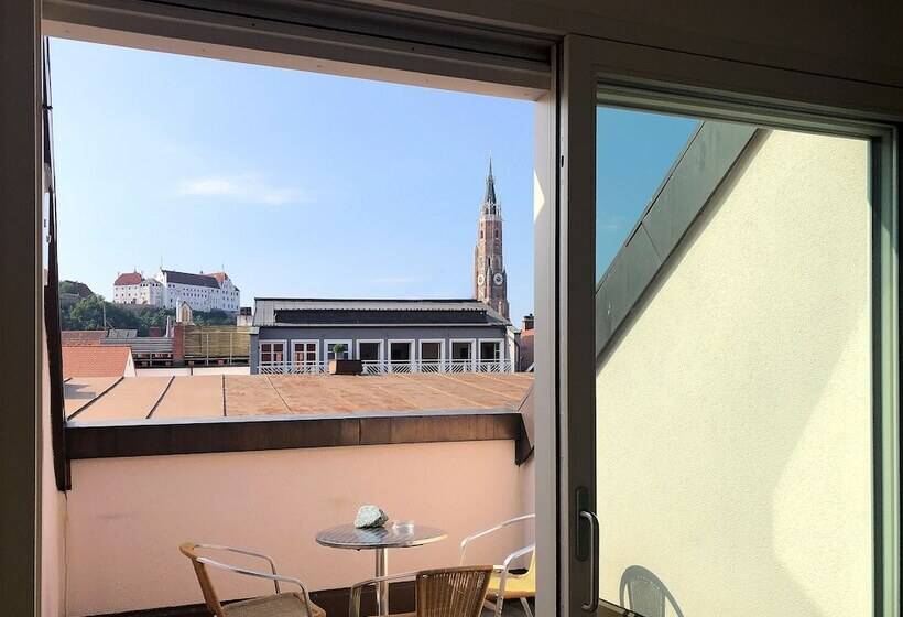 Freischutz Apartments