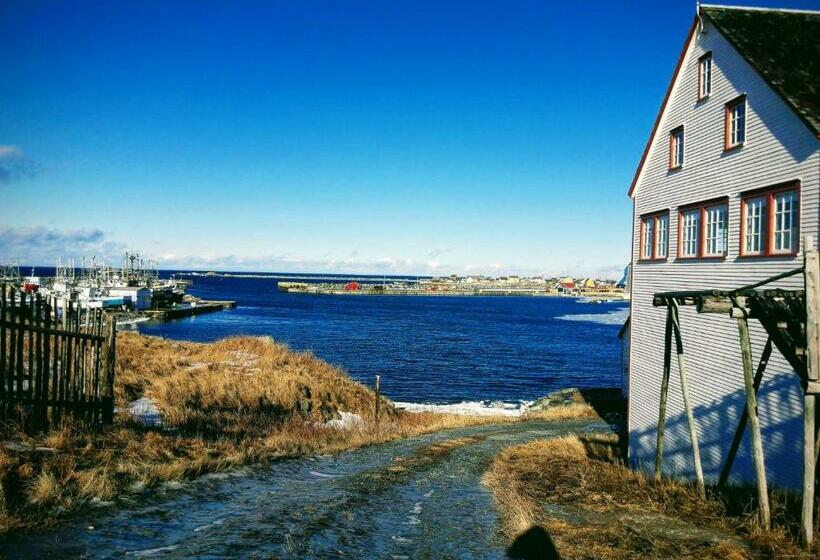 Hi Bonavista Hostel