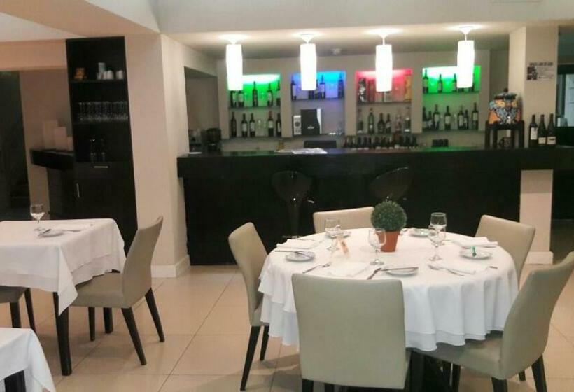 هتل Casino Hue Melen