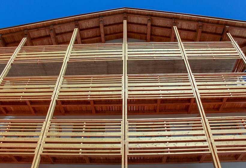 هتل Edelweiss Alpine Nature