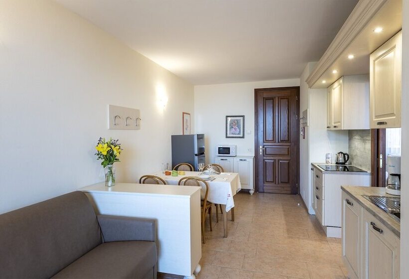 فندق Residence Pineta Campi
