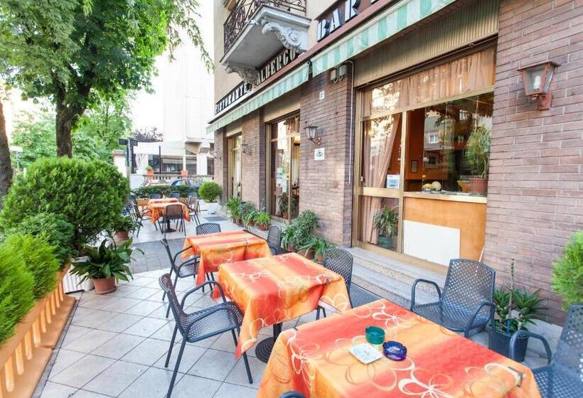 هتل Ristorante San Carlo