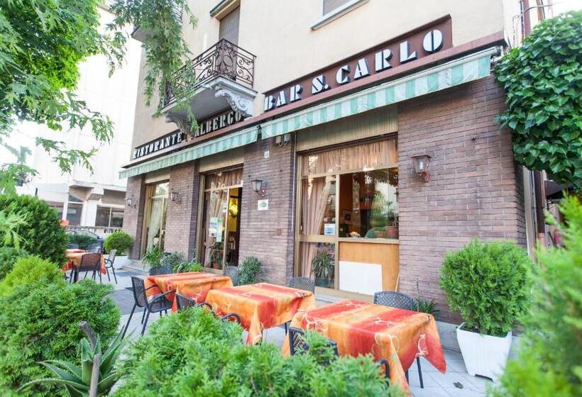 هتل Ristorante San Carlo