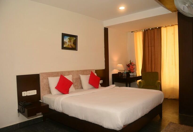 בית מלון כפרי Sai Mukut Service Apartment