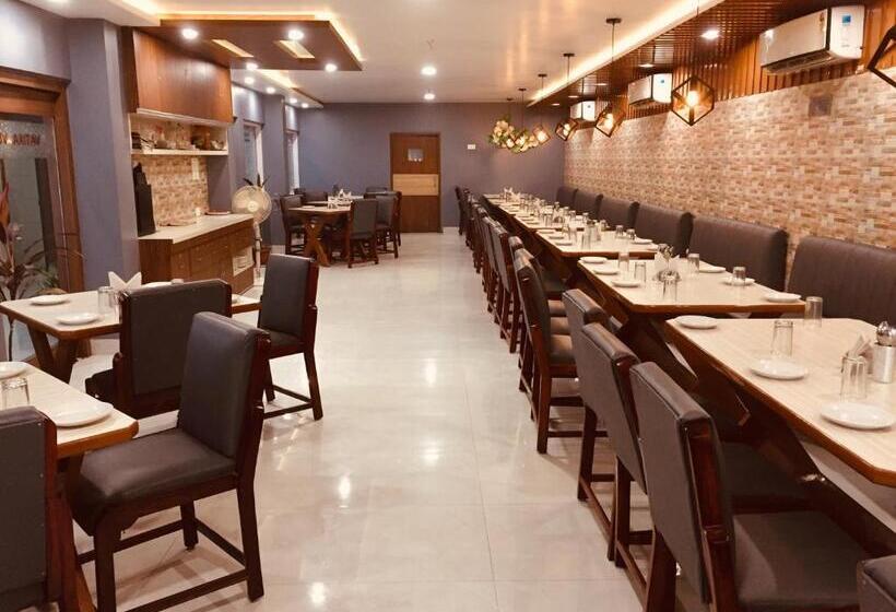 酒店 Satkar