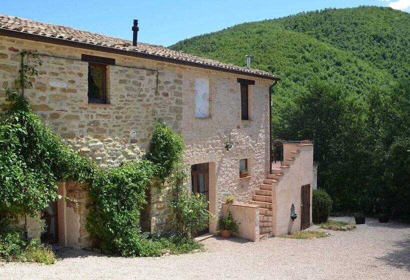 Peaceful Cottage In Pergola With Private Terrace