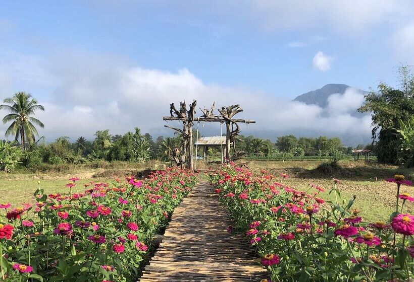 پانسیون Hinpha Homestay