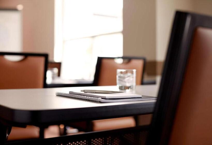 هتل Hyatt House Indianapolis Fishers
