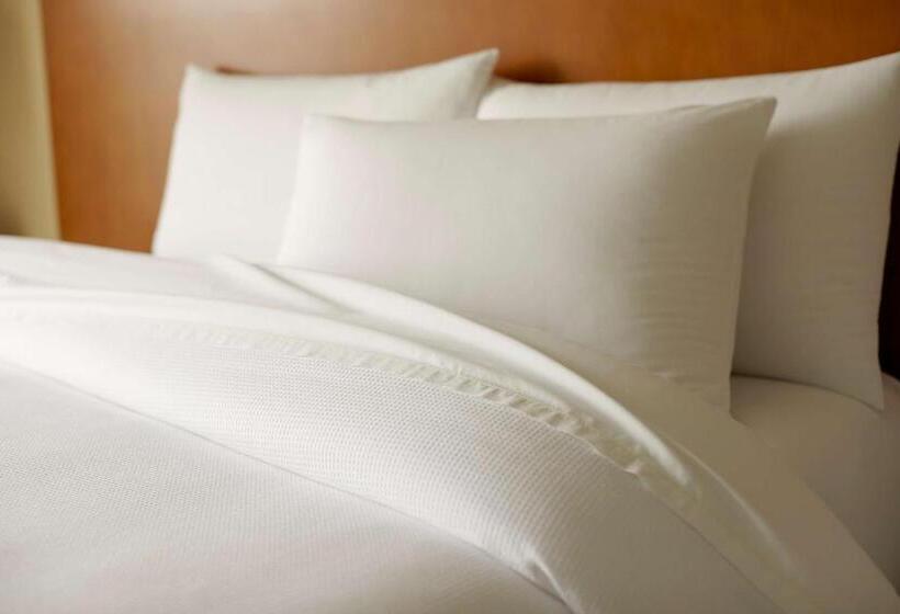 هتل Hyatt House Indianapolis Fishers