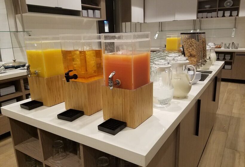هتل Hyatt House Indianapolis Fishers