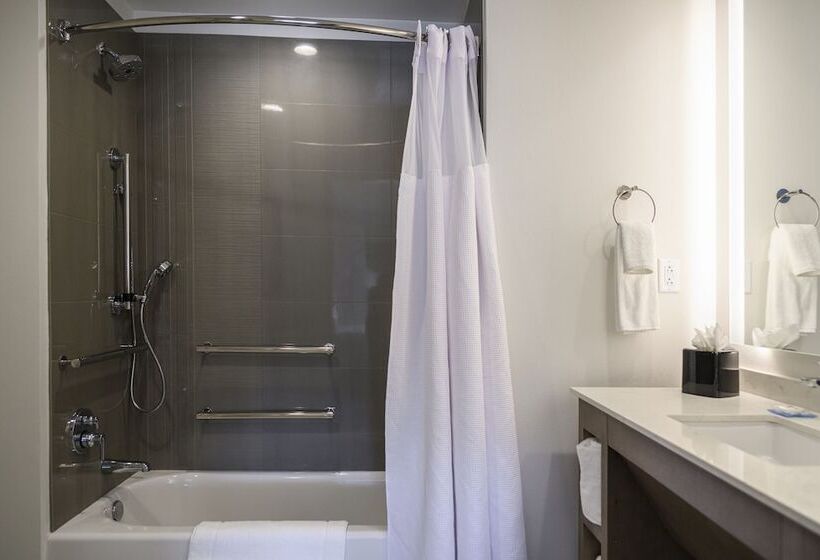 هتل Hyatt House Indianapolis Fishers