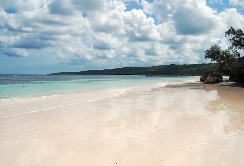 تختخواب و صبحانه Bira Panda Beach 2