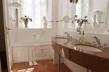 هتل Chambres D Hôtes Relais Mira Peis