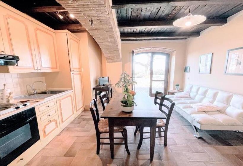 בית מלון כפרי Exclusive Pool Open All Year Spoleto Biofarm Slps 8 Village Shops, Bar1 Km 6